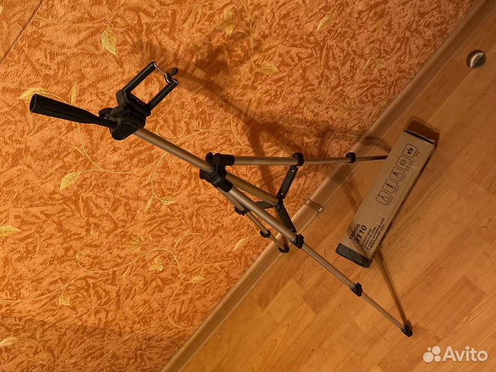 Монопод Tripod