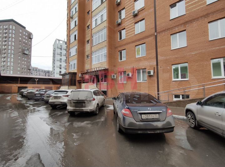 Тмн. Офис в Московском дворике