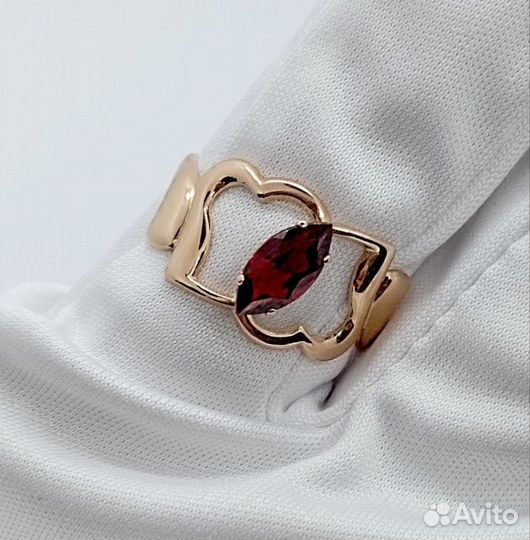 Золотое кольцо с камнем 16,5р
