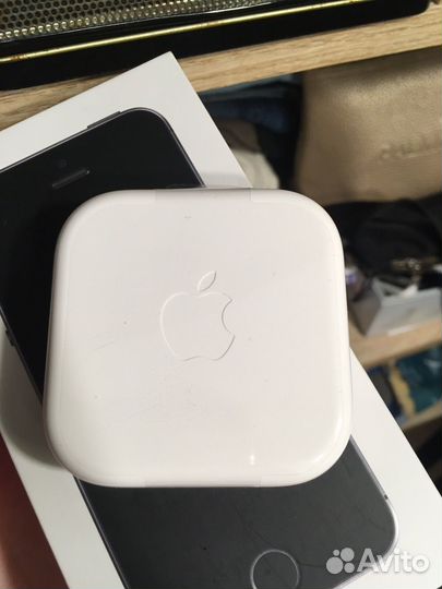 Кейс для наушников Apple Earpods