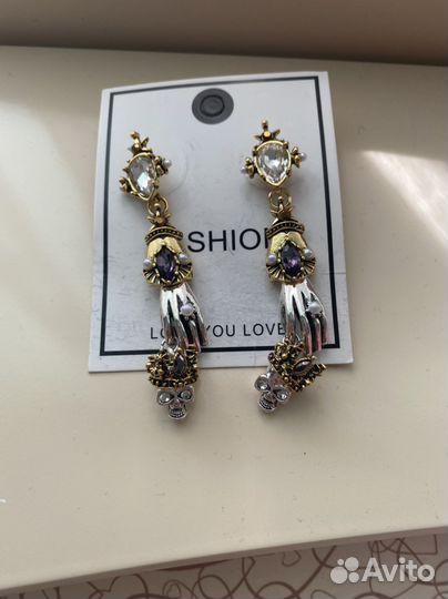 Серьги в стиле Alexander Mcqueen