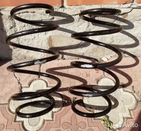 Пружины Camry 50 передние
