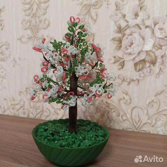 Деревья и цветы из бисера