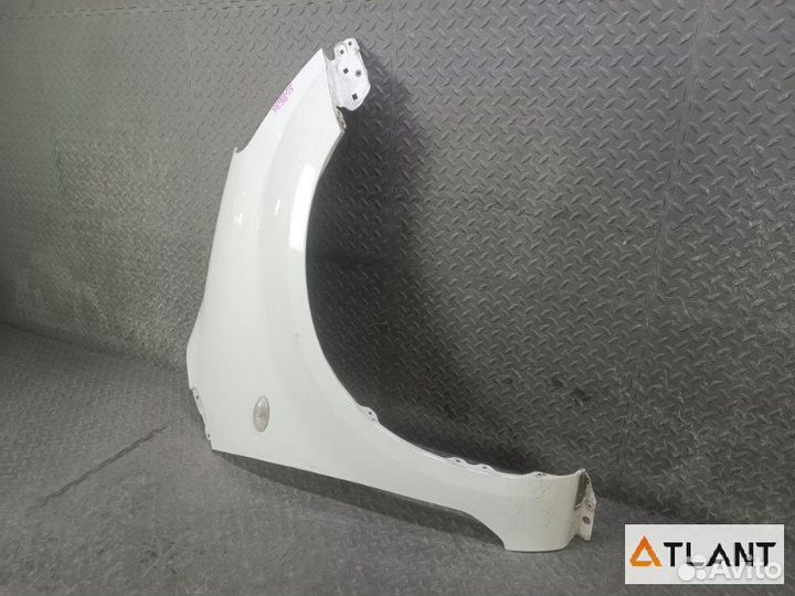 Крыло переднее правое suzuki splash