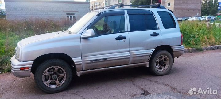 Chevrolet Tracker 2.5 AT, 2001, 180 000 км