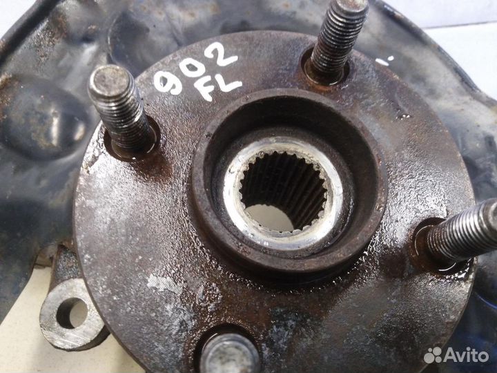 Кулак поворотный передний левый Corolla E12 2001-2