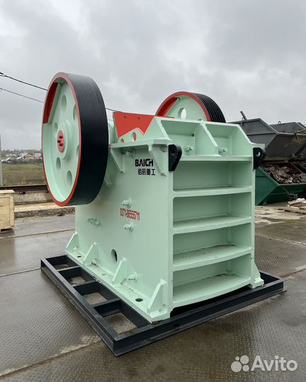 Щековая дробилка PE 600x900