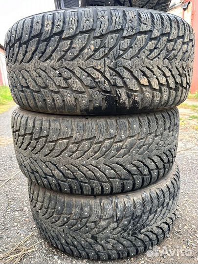 Nokian Tyres Hakkapeliitta 9 245/45 R18