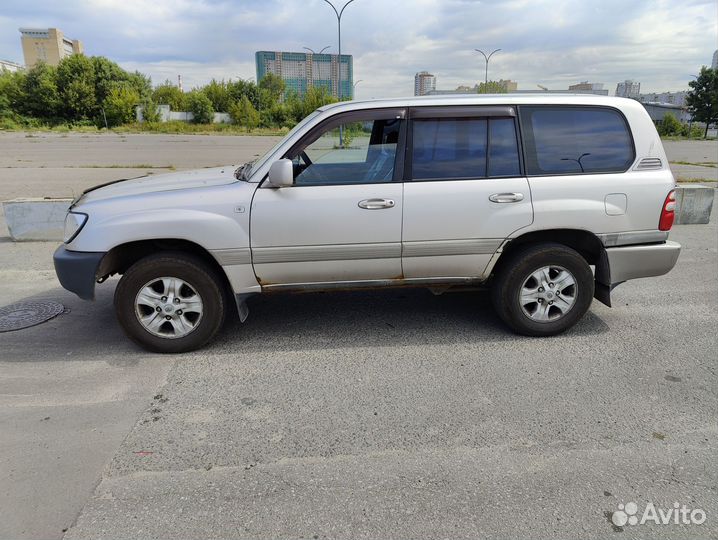 Toyota Land Cruiser 4.2 AT, 1999, 580 000 км