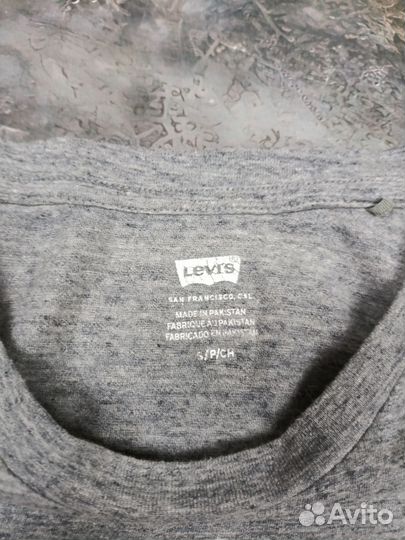 Футболка Levis