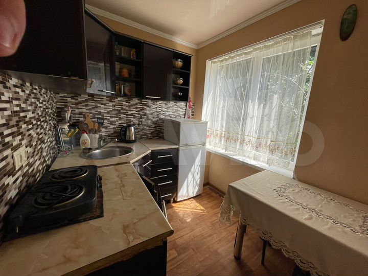 2-к. квартира, 60 м², 1/5 эт.