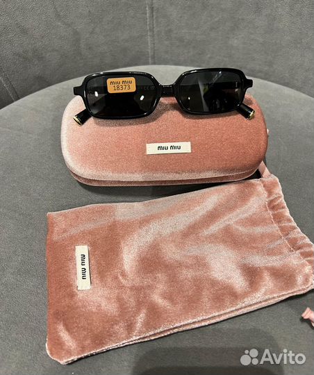 Солнцезащитные очки Miu Miu Оригинал