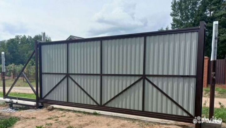 Откатные ворота из профлиста с установкой под ключ