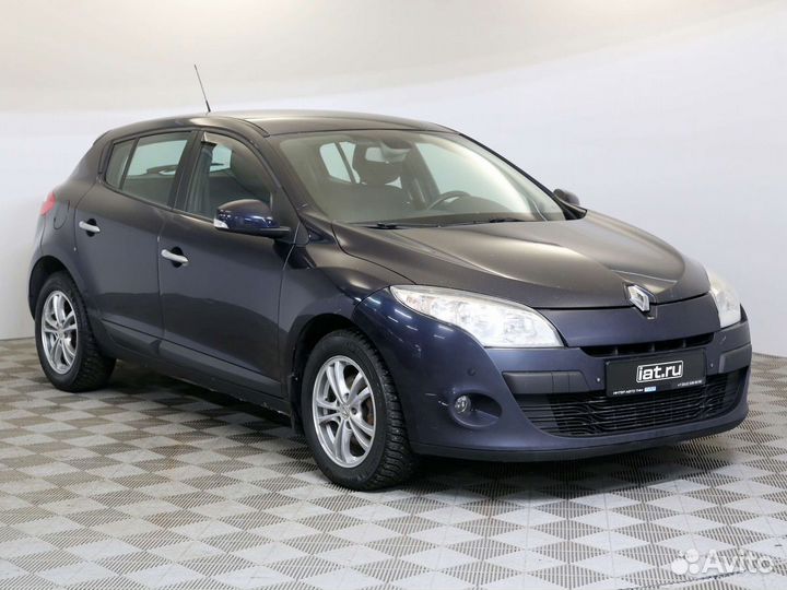 Renault Megane 2.0 CVT, 2012, 322 757 км