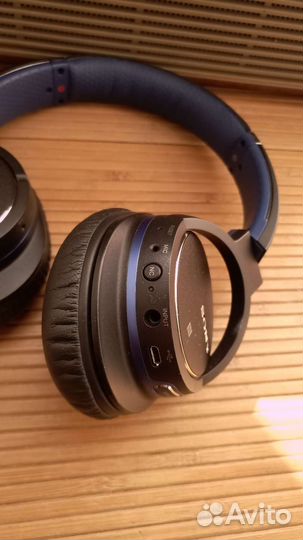 Беспроводные наушники sony MDR-ZX770BN
