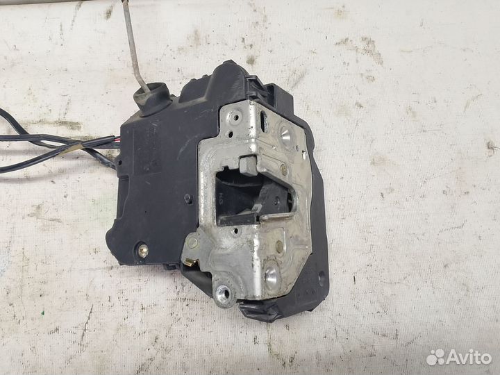 Mercedes Benz w203 передний правый замок двери
