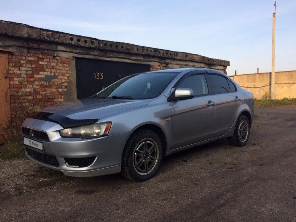 Mitsubishi Lancer: фото владельца