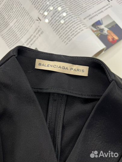 Жилет оригинал Balenciaga