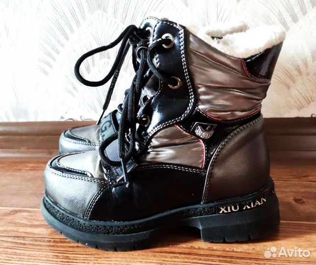 Ботинки для девочки