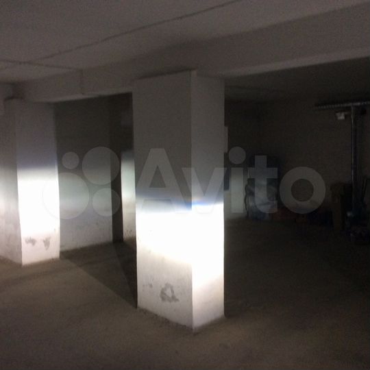 Машиноместо, 22 м²