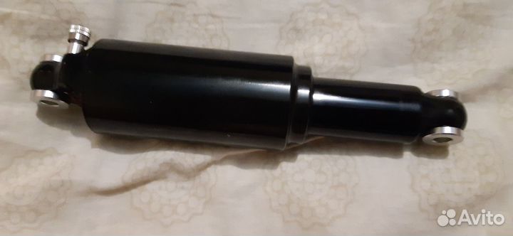 Задний амортизатор