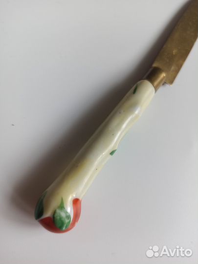 Нож uchatiusbronce c фарфоровой ручкой