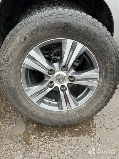 Nokian Tyres Hakkapeliitta 8 SUV 285/60 R18 90H