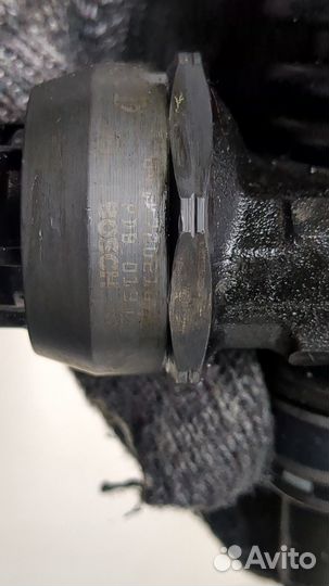 Форсунка топливная Volkswagen Passat 5, 2003