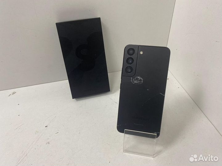 Samsung Galaxy S22, 8/128 ГБ
