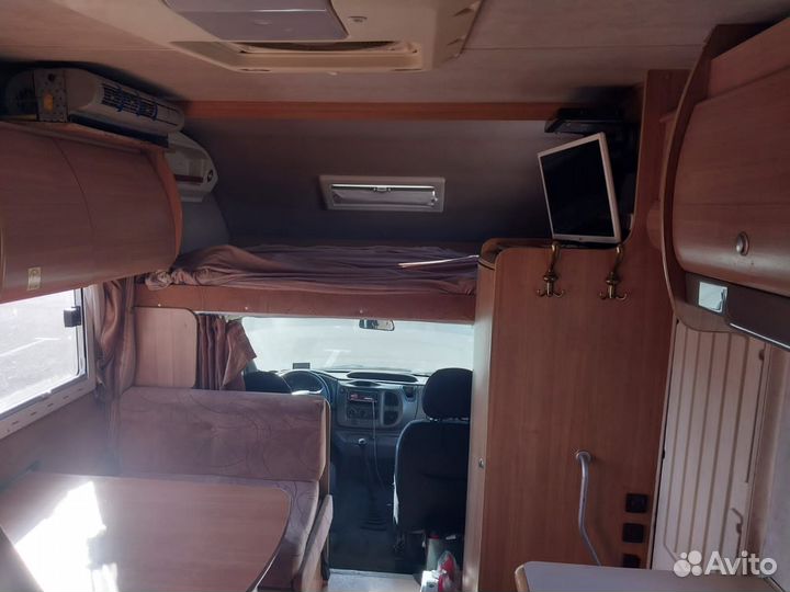 Альковный Ford Transit, 2005