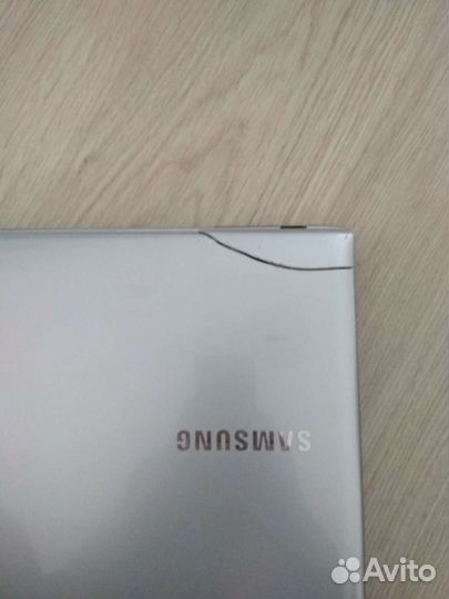 Ноутбук samsung