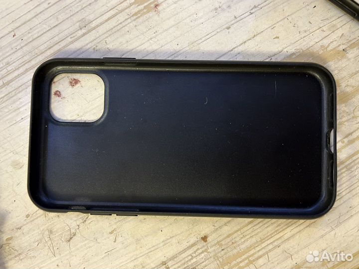 Чехол на iPhone 11 Karl Lagerfeld бампер кейс