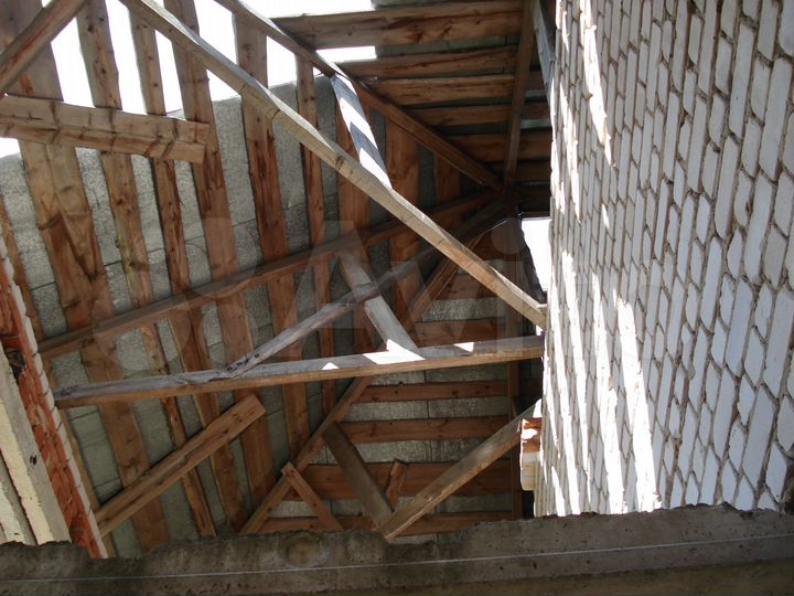 Дача 361 м² на участке 8 сот.