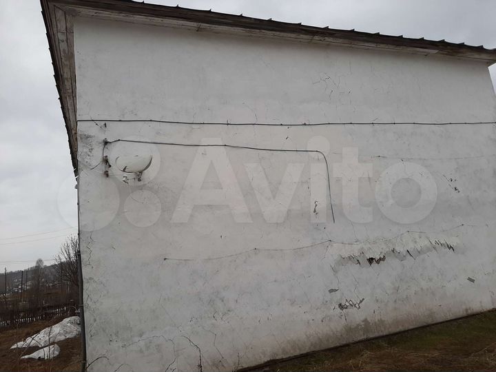 4-к. квартира, 107 м², 1/2 эт.