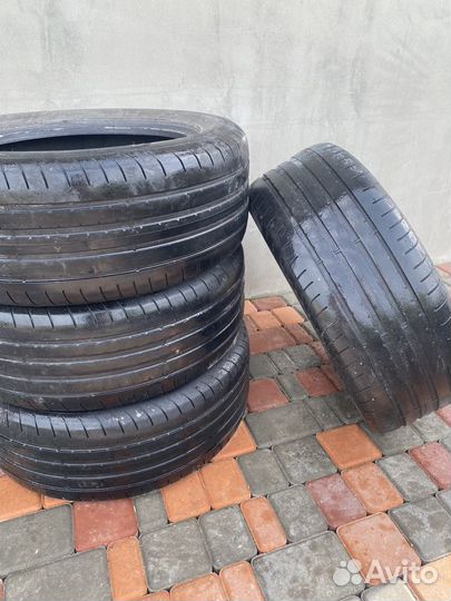 Goodyear Viva 2 235/55 R17 Q