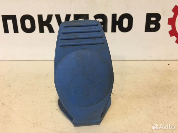 Крышка бачка стеклоомывателя Volkswagen Passat B8