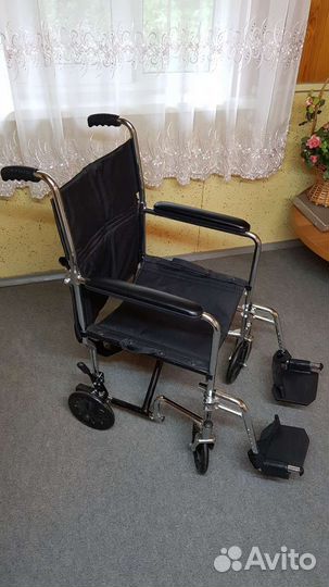 Инвалидная коляска складная 