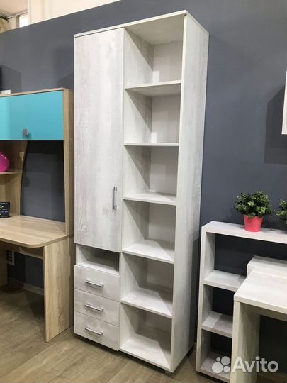 Стеллаж / Стеллажи с полками / Стеллаж в детскую