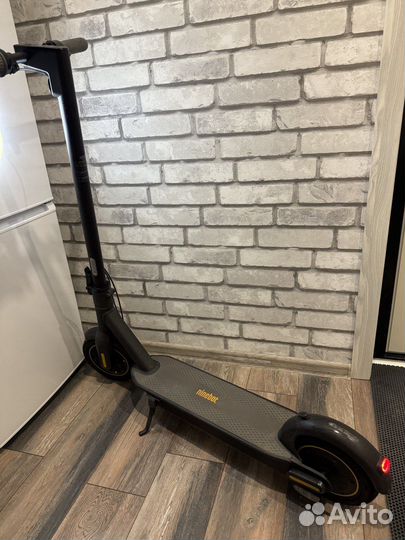 Электросамокат ninebot max g30p