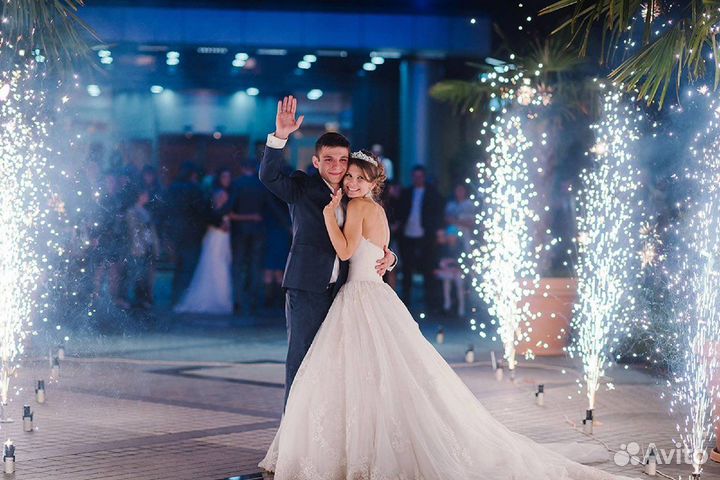 Холодные фонтаны на свадьбу