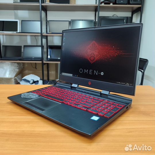 Игровой ноутбук HP Omen i5/12gb/1128gb/GTX1050ti