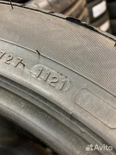 Nokian Tyres Nordman SZ2 235/45 R17 97W