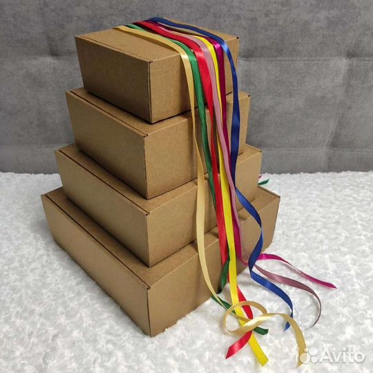 Коробка картонная, подарочная