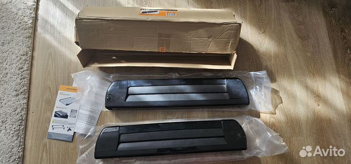 Крепление для перевозки 3-х пар лыж LUX 848510