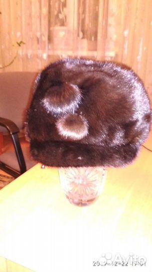 Берет норкавая шапка