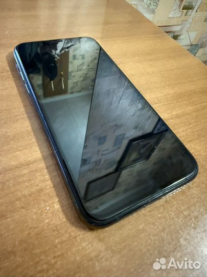 iPhone 11 Pro, 256 ГБ