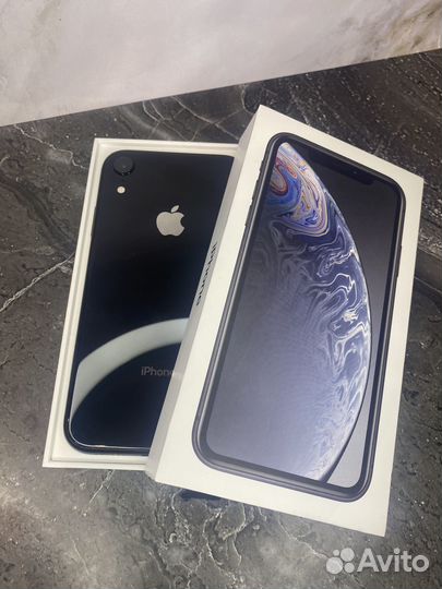 iPhone Xr, 64 ГБ