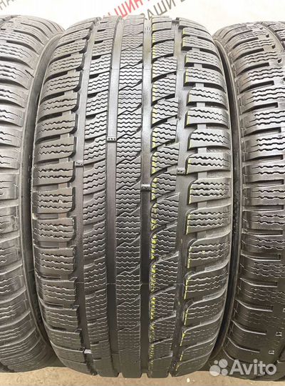 Kumho I'Zen KW31 245/45 R18 98P