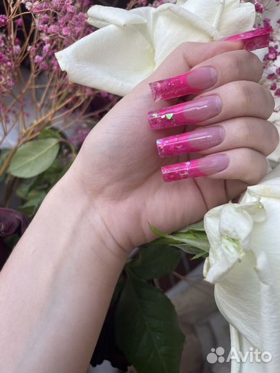 Мастер ногтевого сервиса