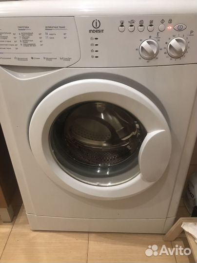 Стиральная машина indesit